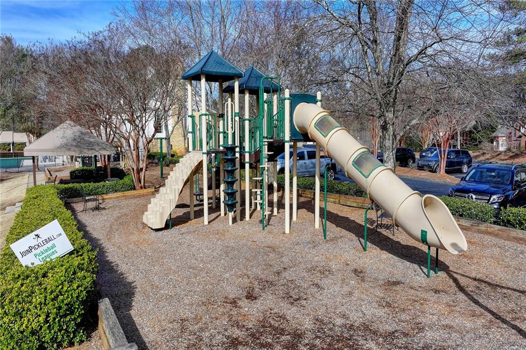 Nesbit Lakes - Residential