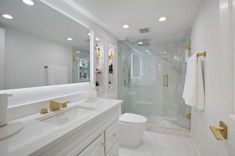 Condo For Sale - 2870 Pharr Court #2902<br/> Atlanta, GA 30305