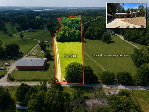 Homes For Sale - 213 Blackstock Road<br/> Jefferson, GA 30549