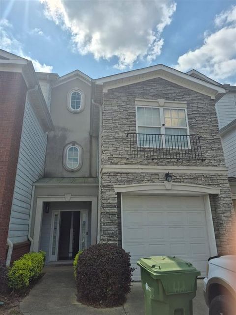 Townhouse For Sale - 4232 Notting Hill Drive<br/> Atlanta, GA 30331