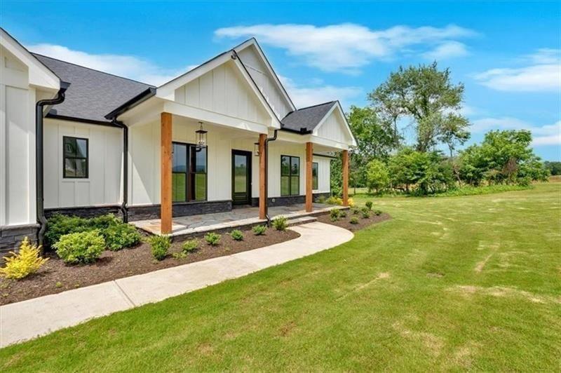 300 Eminence Peak