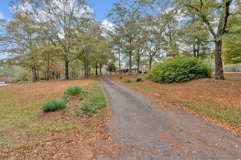 A home in Cedartown