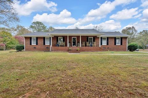 A home in Cedartown