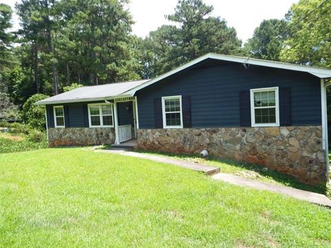 A home in Lilburn