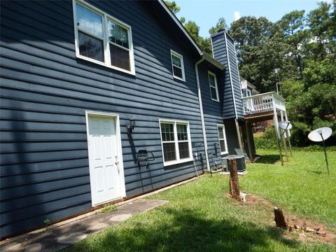 A home in Lilburn