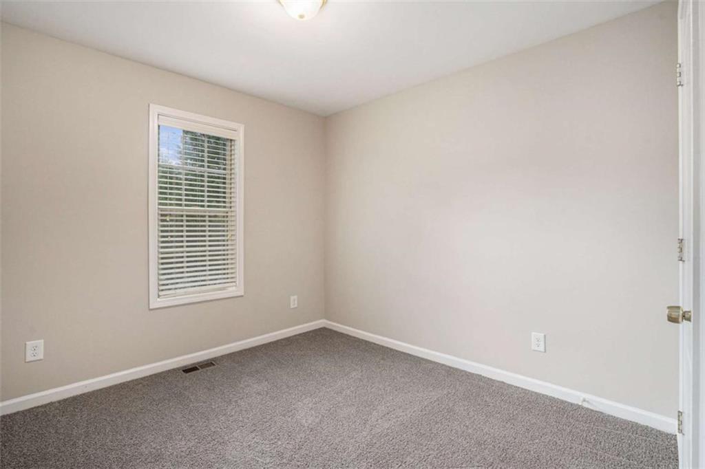 7832 Cambridge Drive, Douglasville, Georgia image 11