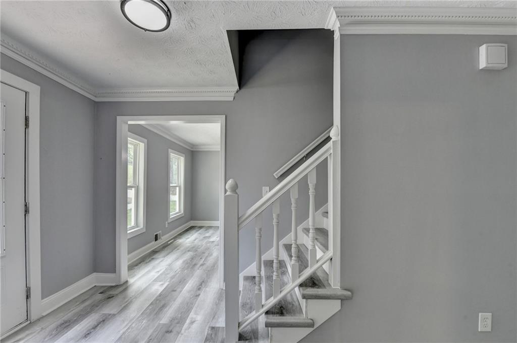 461 Cricket Hill Trail