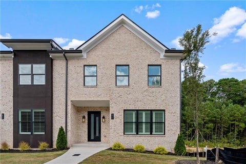 Townhouse For Sale - 201 Brush Creek Court<br/> Stockbridge, GA 30281