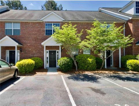 Townhouse For Sale - 24 Intown Place<br/> Fayette County, Fayetteville, GA 30214