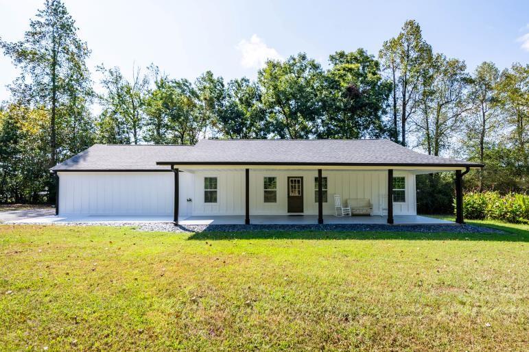 2400 Flatbottom Road