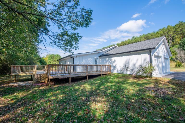 2400 Flatbottom Road