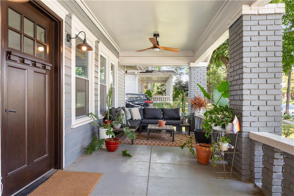 1010 Dill Ave SW