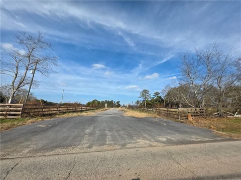 4935 Old Highway 138 Loganville GA 30052