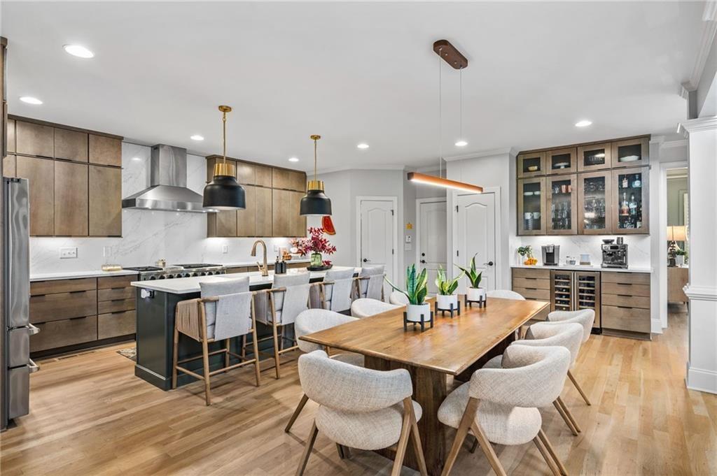 Flowery Branch, Georgia, 30542, United States, 6 Bedrooms Bedrooms, ,5 BathroomsBathrooms,Residential,Active,2024496