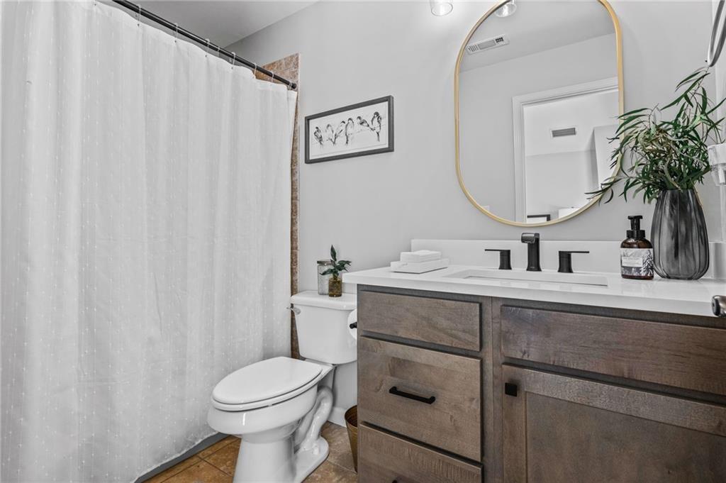 Flowery Branch, Georgia, 30542, United States, 6 Bedrooms Bedrooms, ,5 BathroomsBathrooms,Residential,Active,2024496