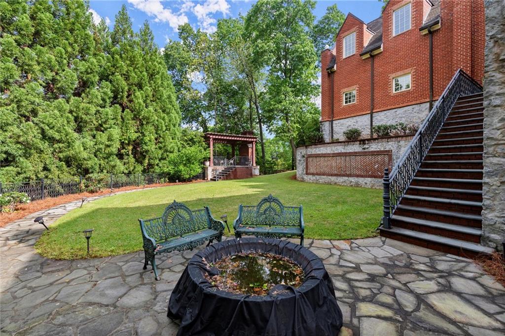 Waters Edge - Residential