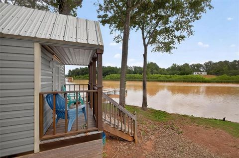289 Burtom Road Eatonton GA 31024