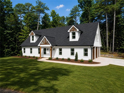 Homes For Sale - 6711 Wildwood Trail<br/> Hall County, Gainesville, GA 30506