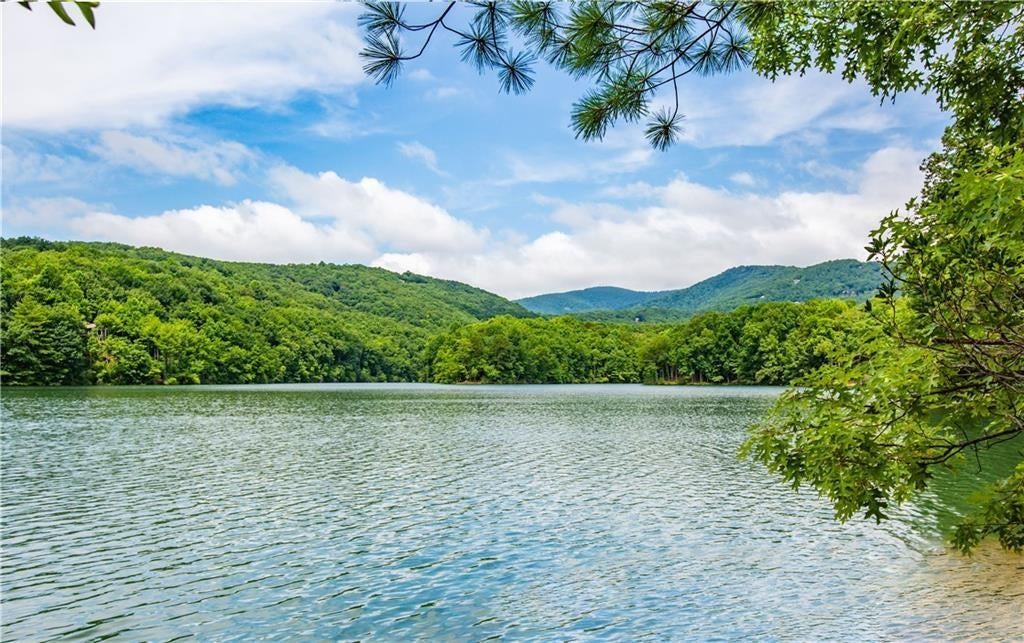 255 Indigo Bunting Trail