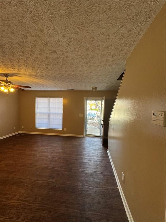 5869 Strathmoor Manor Circle