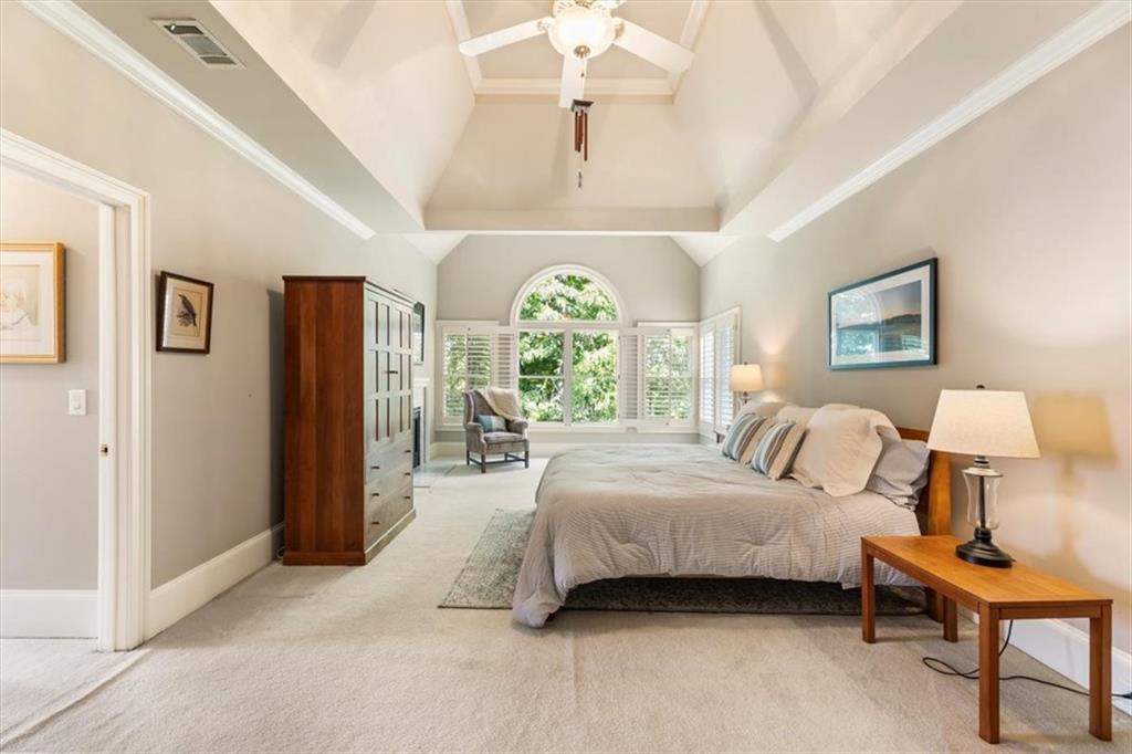 2195 Bent Creek Manor