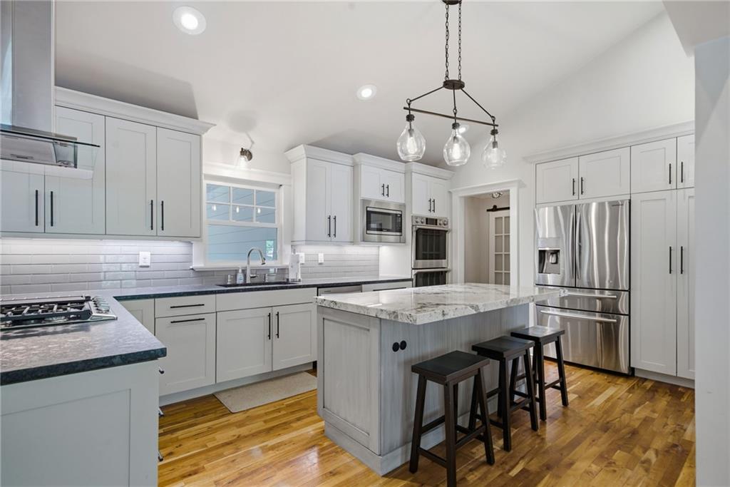 2875 Barbara Lane NE