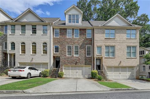 Townhouse For Sale - 11057 Lorin Way<br/> Johns Creek, GA 30097