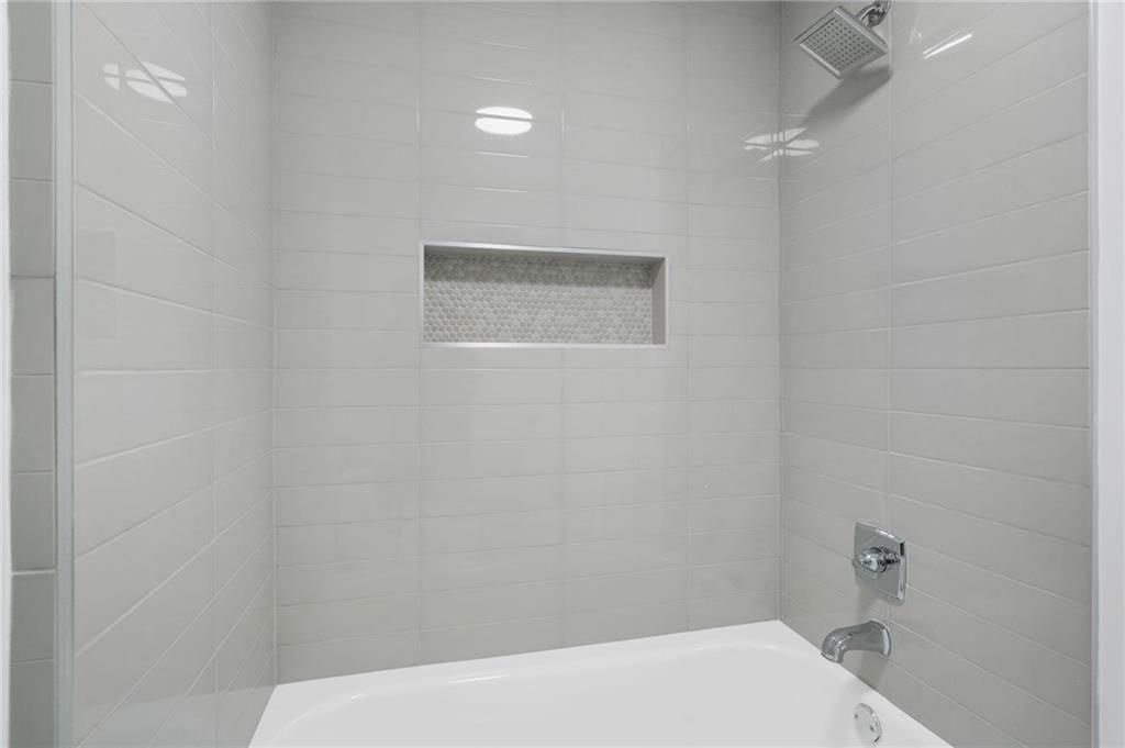 listing image 41