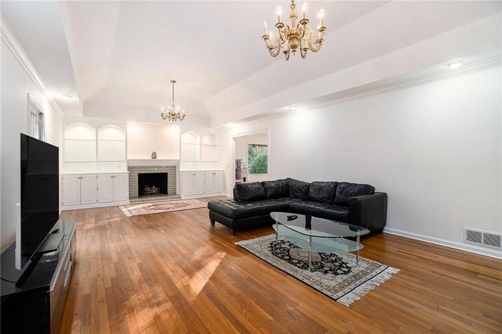 4635 Mount Paran Parkway