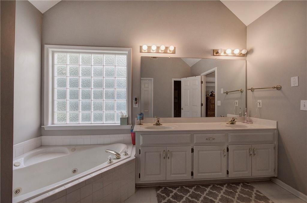Hickory Creek - Residential
