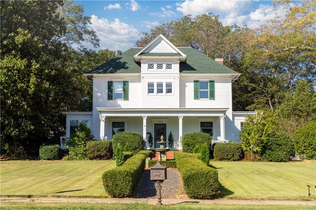 518 Main Street