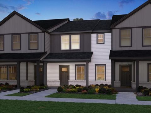 Townhouse For Sale - 2238 Ashton Drive<br/> Conyers, GA 30013