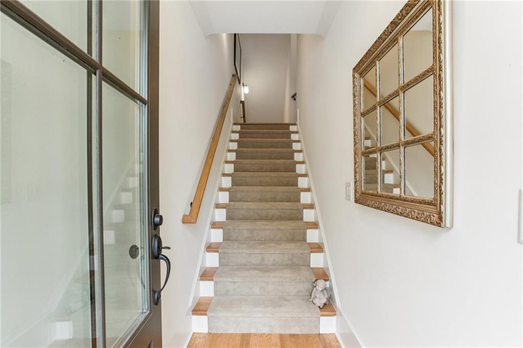 1045 Endeavour Court