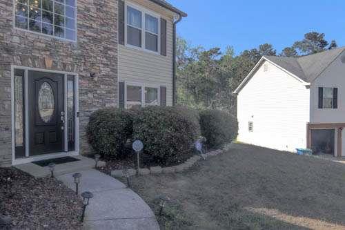 6879 Smoke Ridge Drive, Atlanta, Georgia image 4