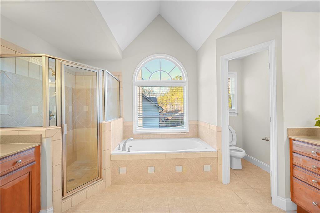 Royal Oak Estates - Residential
