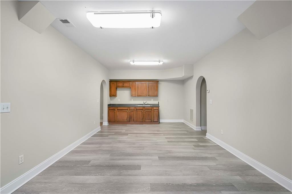 Royal Oak Estates - Residential