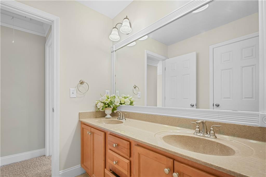 Royal Oak Estates - Residential