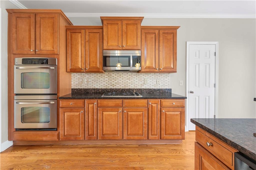Royal Oak Estates - Residential