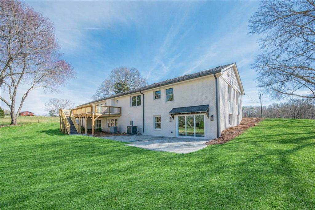 1209 County Line Road