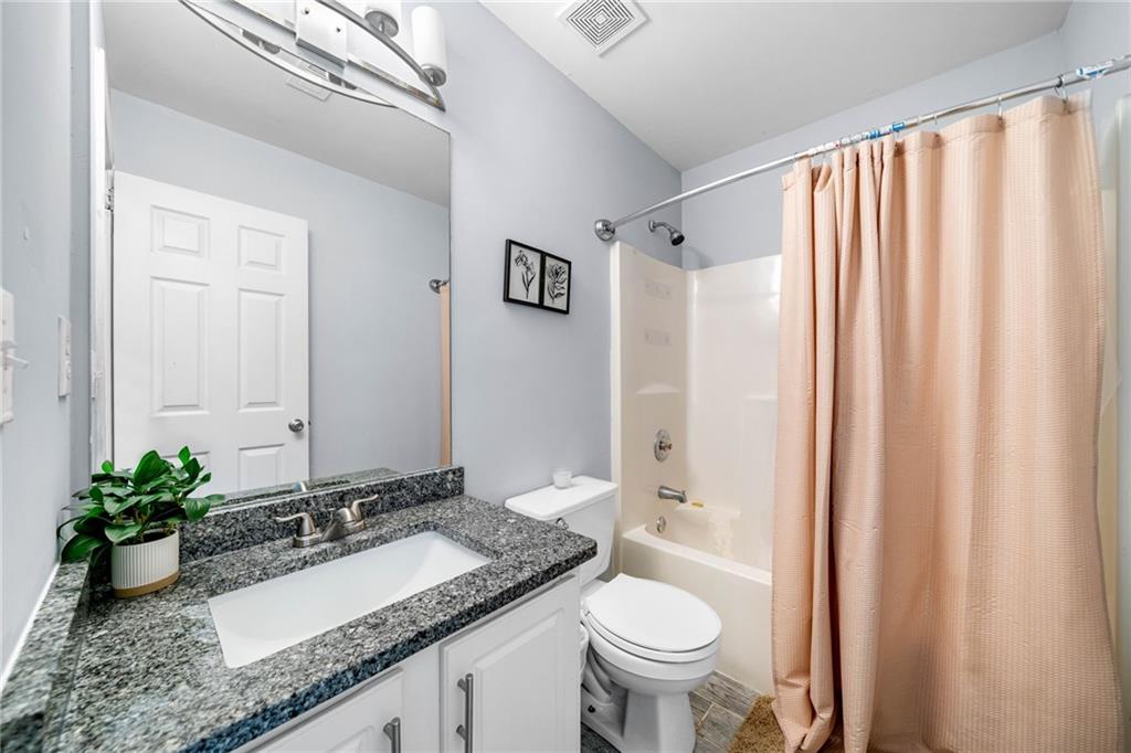 823 Langley View Court, Loganville, Georgia image 17