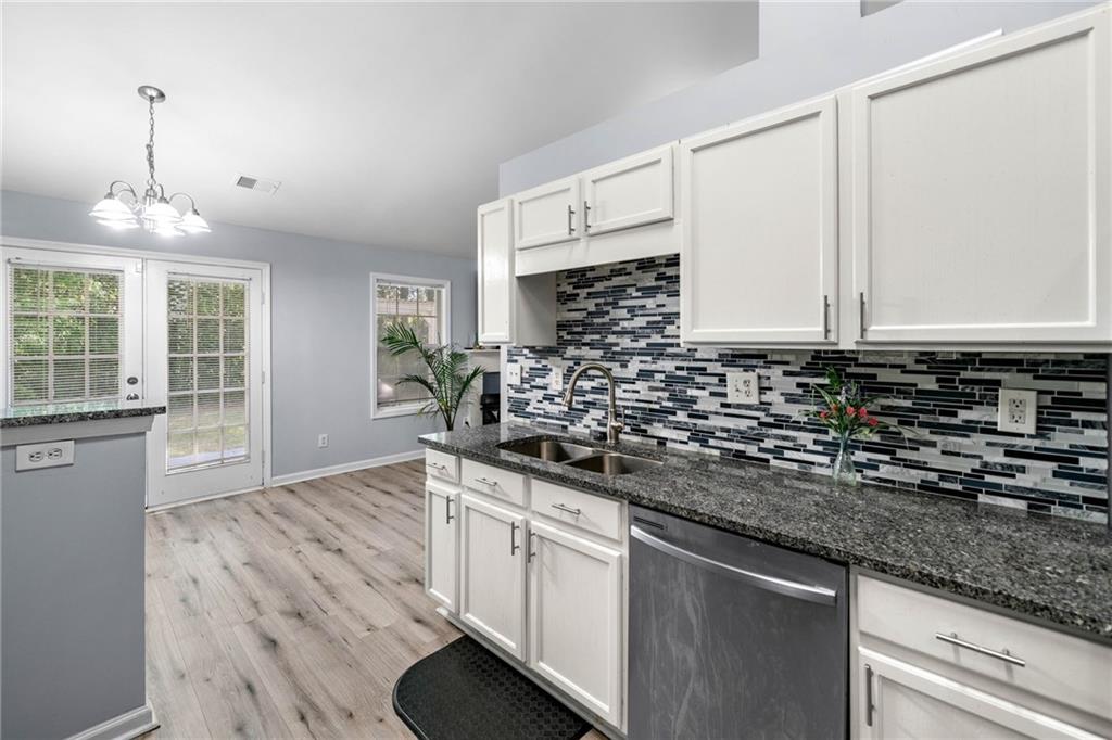 823 Langley View Court, Loganville, Georgia image 14