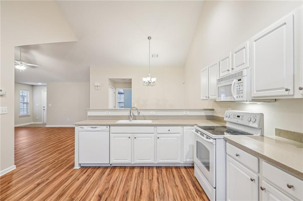 302 Gladstone Drive, Mcdonough, Georgia image 13