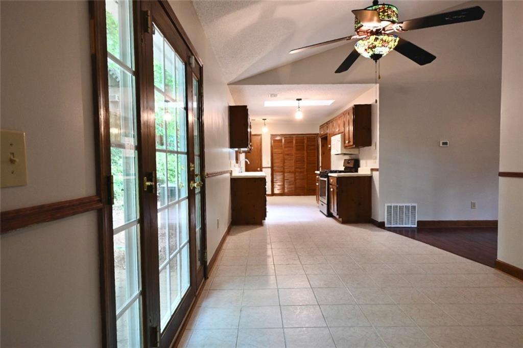3436 Finglas Drive, Marietta, Georgia image 7