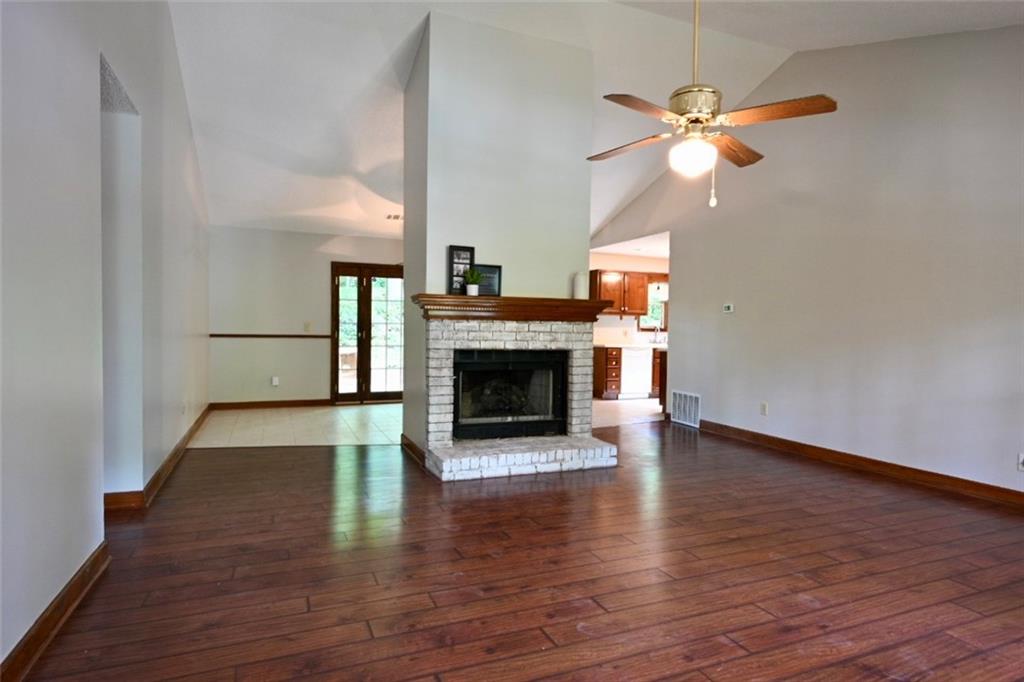 3436 Finglas Drive, Marietta, Georgia image 5