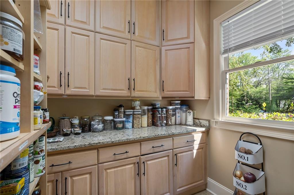 299 Saint Marys Lane, Marietta, Georgia image 34