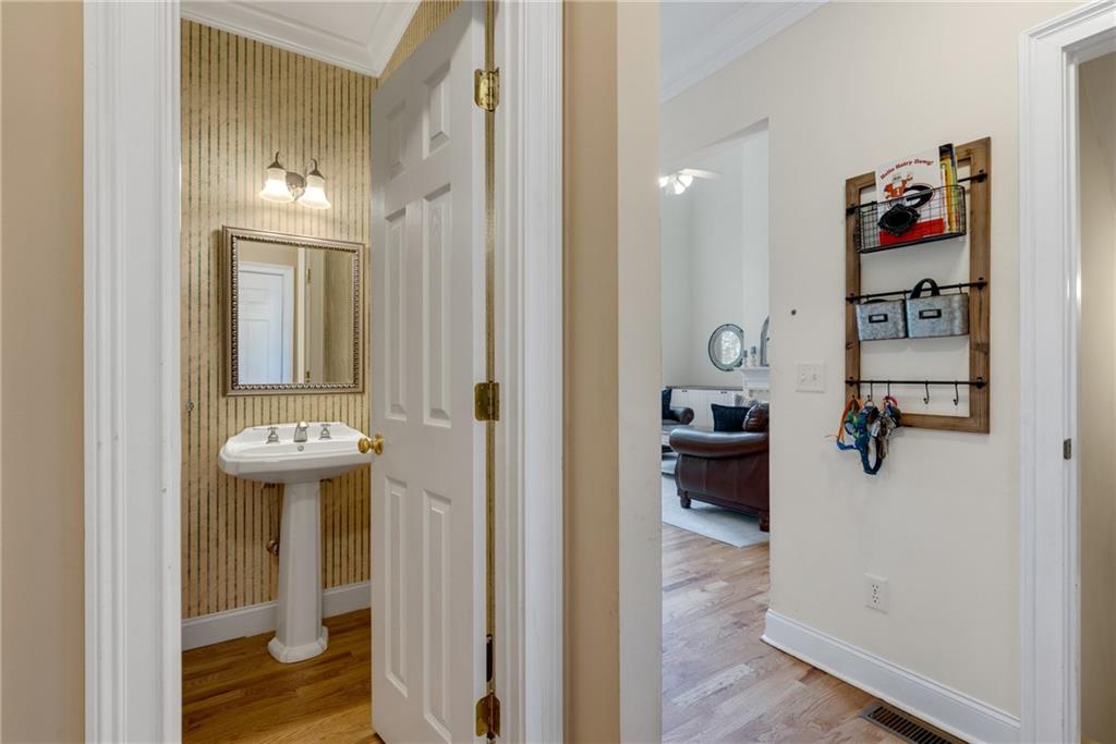 447 Yates Circle, Clarkesville, Georgia image 31