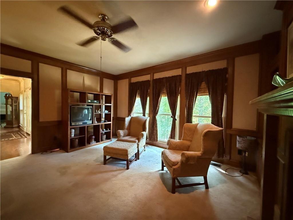 4651 Deep Creek Drive NE