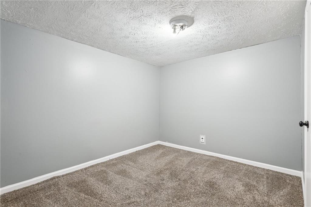 6072 Holiday Boulevard, Forest Park, Georgia image 31