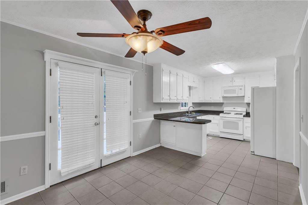 Falcon Crest - Residential Lease