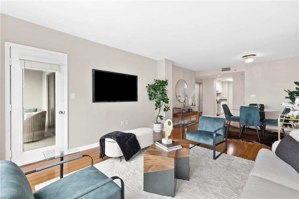 1280 W Peachtree Street NW 3208